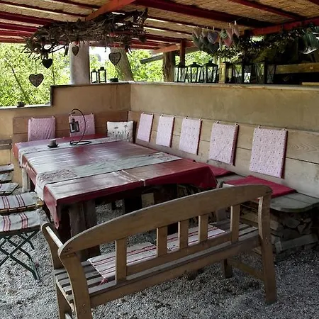 Apartahotel Gaestehaeuser Anni Ehrndorfer 4*