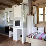 Apartahotel Gaestehaeuser Anni Ehrndorfer 4*